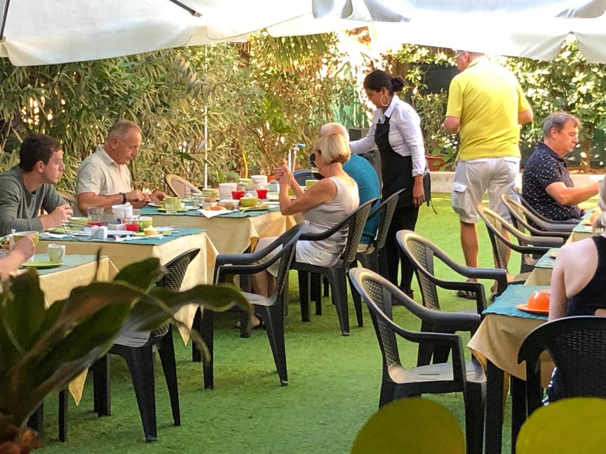 Villa Regina Riva del Garda Exterior foto