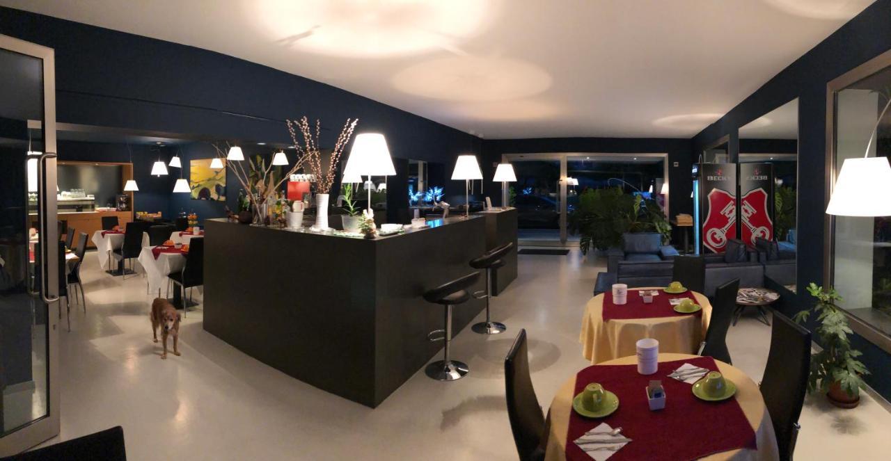 Villa Regina Riva del Garda Exterior foto